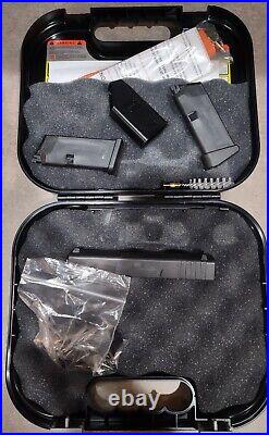 BRAND NEW Glock 43 OEM Complete Slide and Parts Kit with 2 Magazines G43 9mm