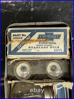 Vintage 1930s Chevrolet Parts Lamp Bulb Kit Complete With Content In Tin Box CLEAN